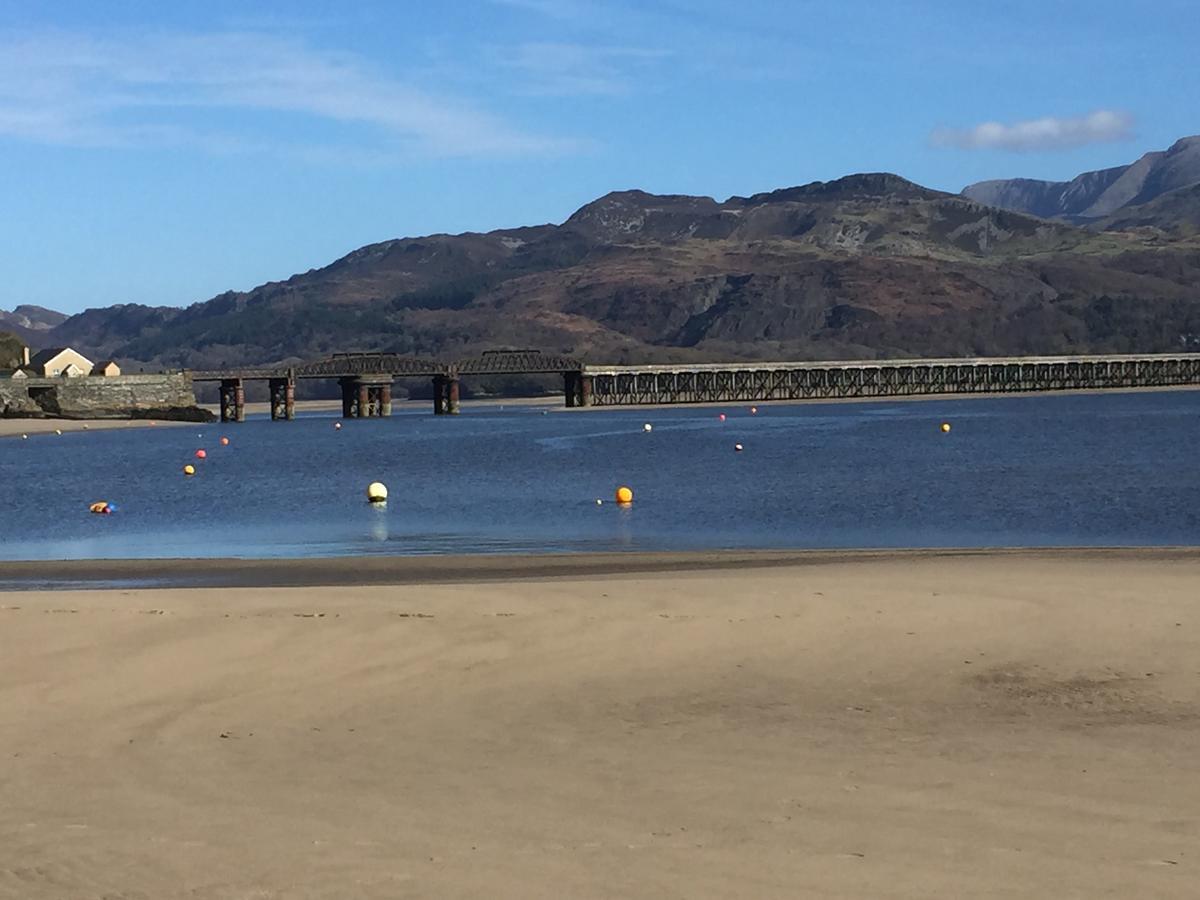 Oceandrive Bed & Breakfast Barmouth Eksteriør bilde